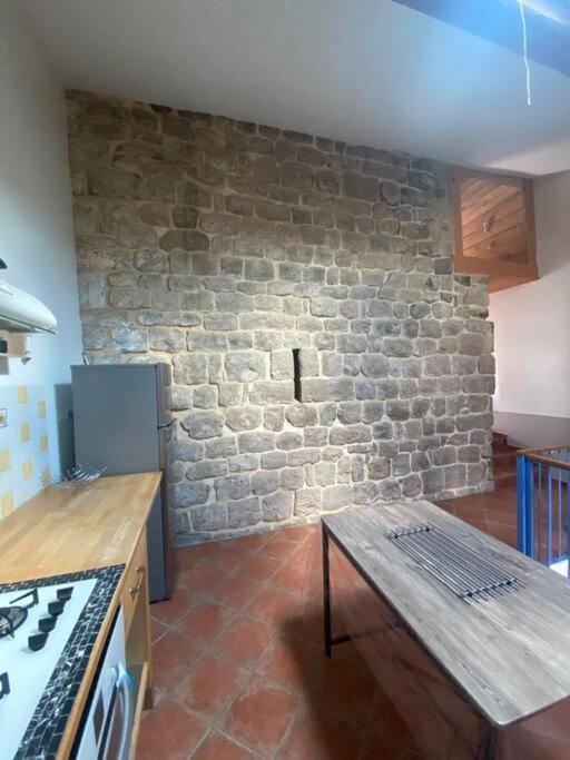 Gite A La Ferme Avec Jacuzzi Et Sauna Villefloure Zewnętrze zdjęcie
