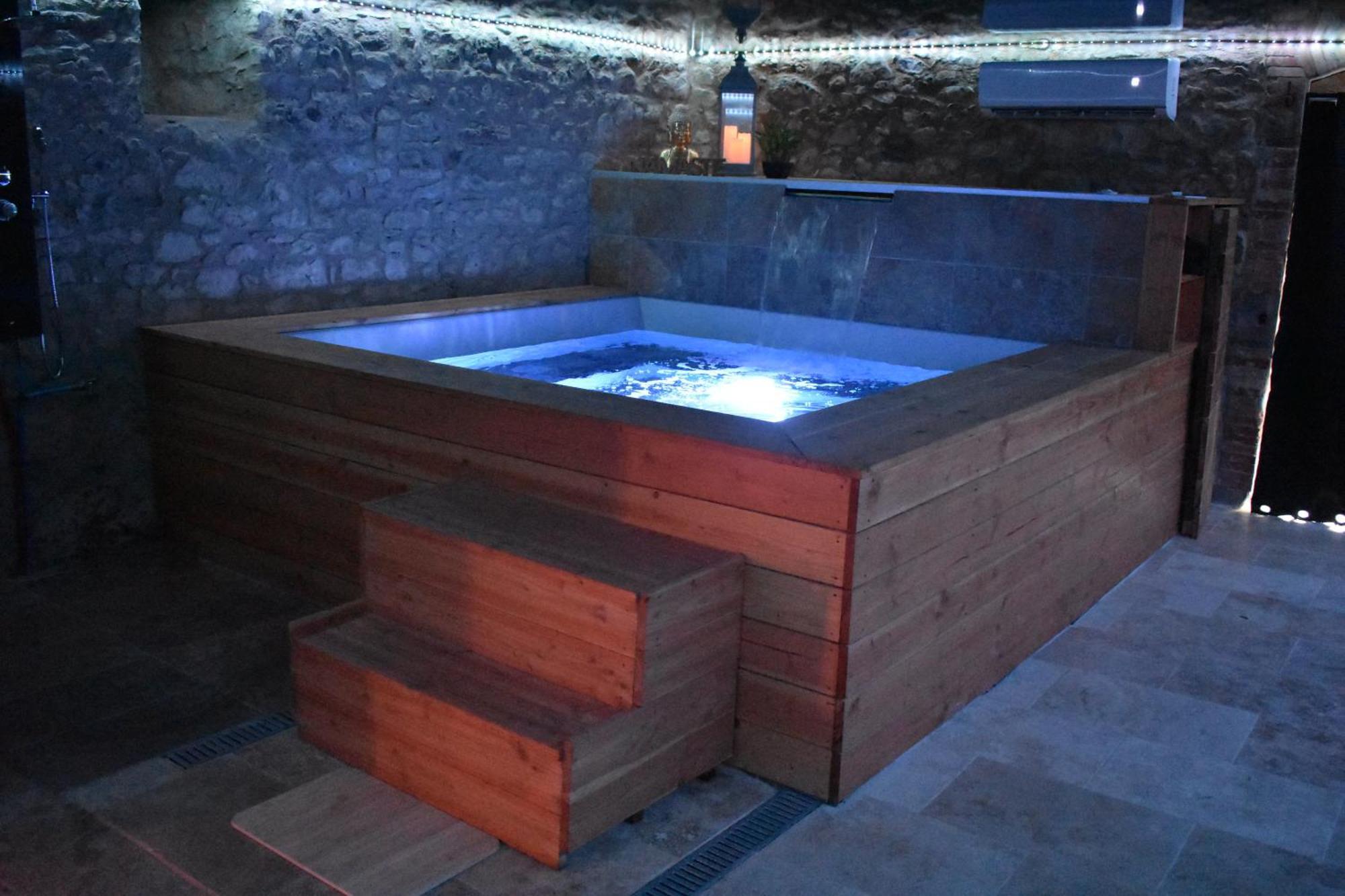 Gite A La Ferme Avec Jacuzzi Et Sauna Villefloure Zewnętrze zdjęcie